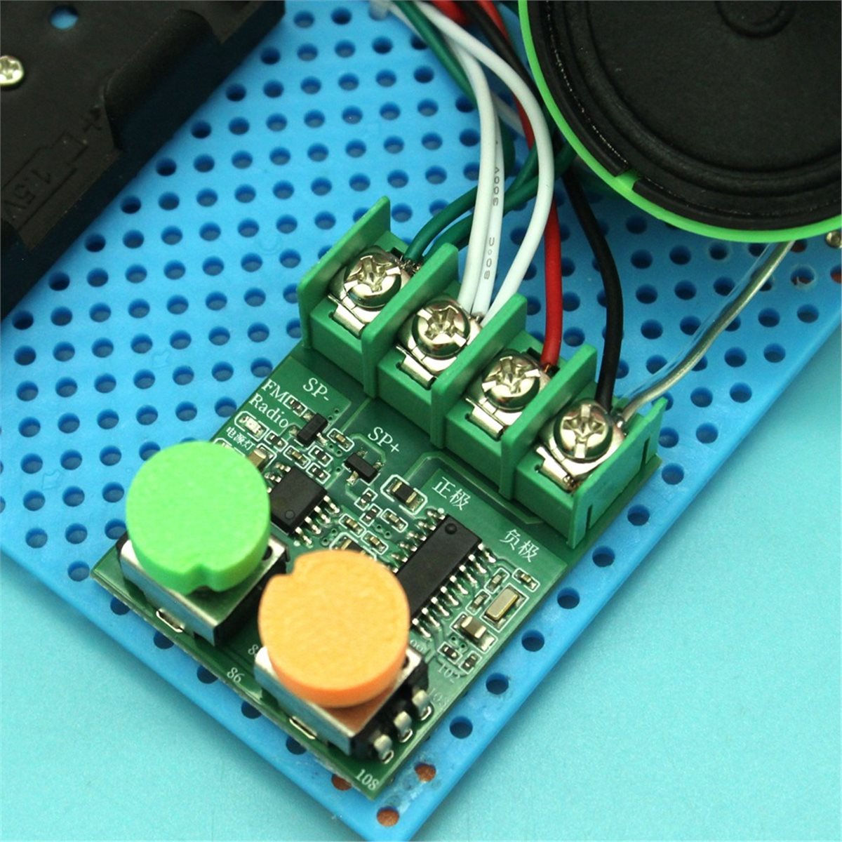 Diy Electronics Projects For Students - Набор для сборки ретро FM-радио (A99Z)